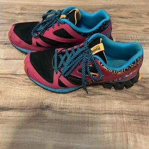 Reebox Zig Zag Size 5y